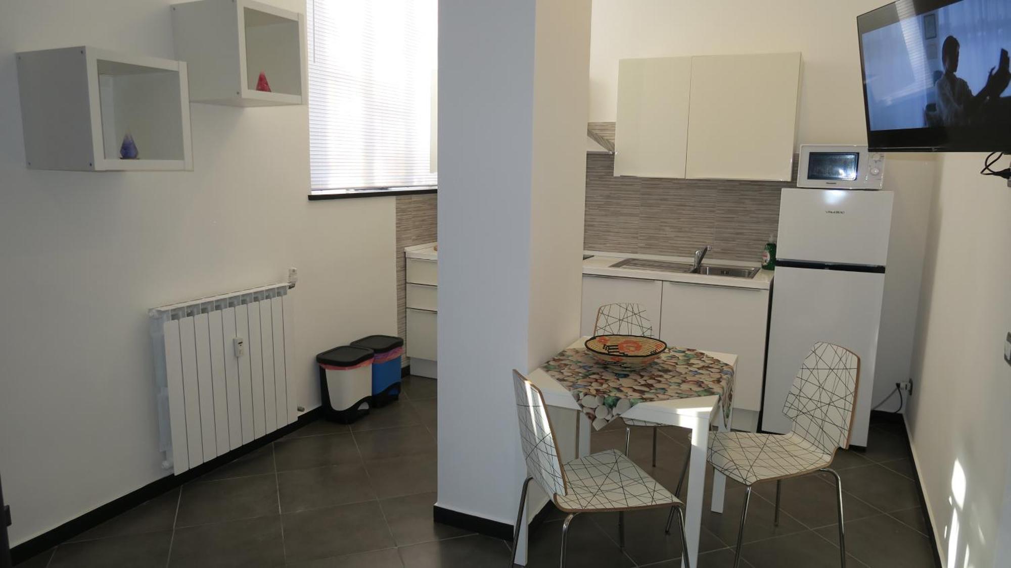 Karina, To The Beach With Terrace And Private Parking Savona Buitenkant foto